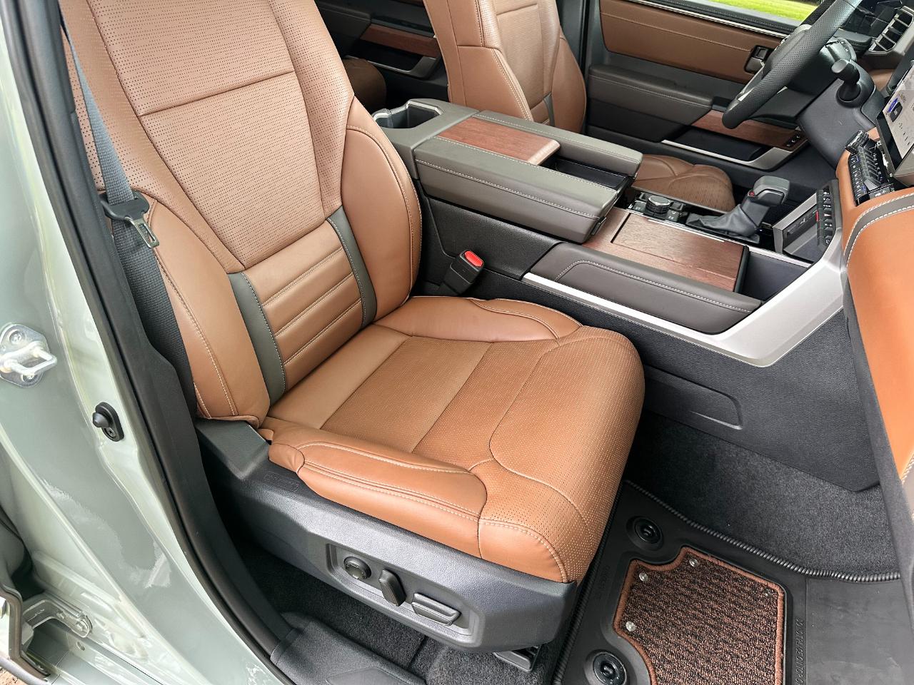 Toyota Tundra 4WD 1794 Edition CrewMax 5.5' Bed (Natl) 2026