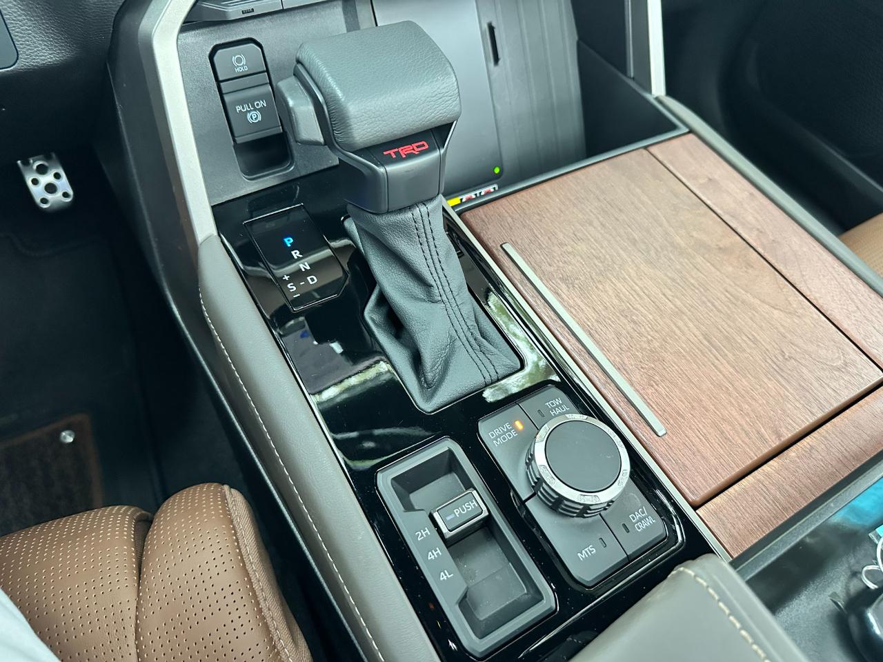 Toyota Tundra 4WD 1794 Edition CrewMax 5.5' Bed (Natl) 2026