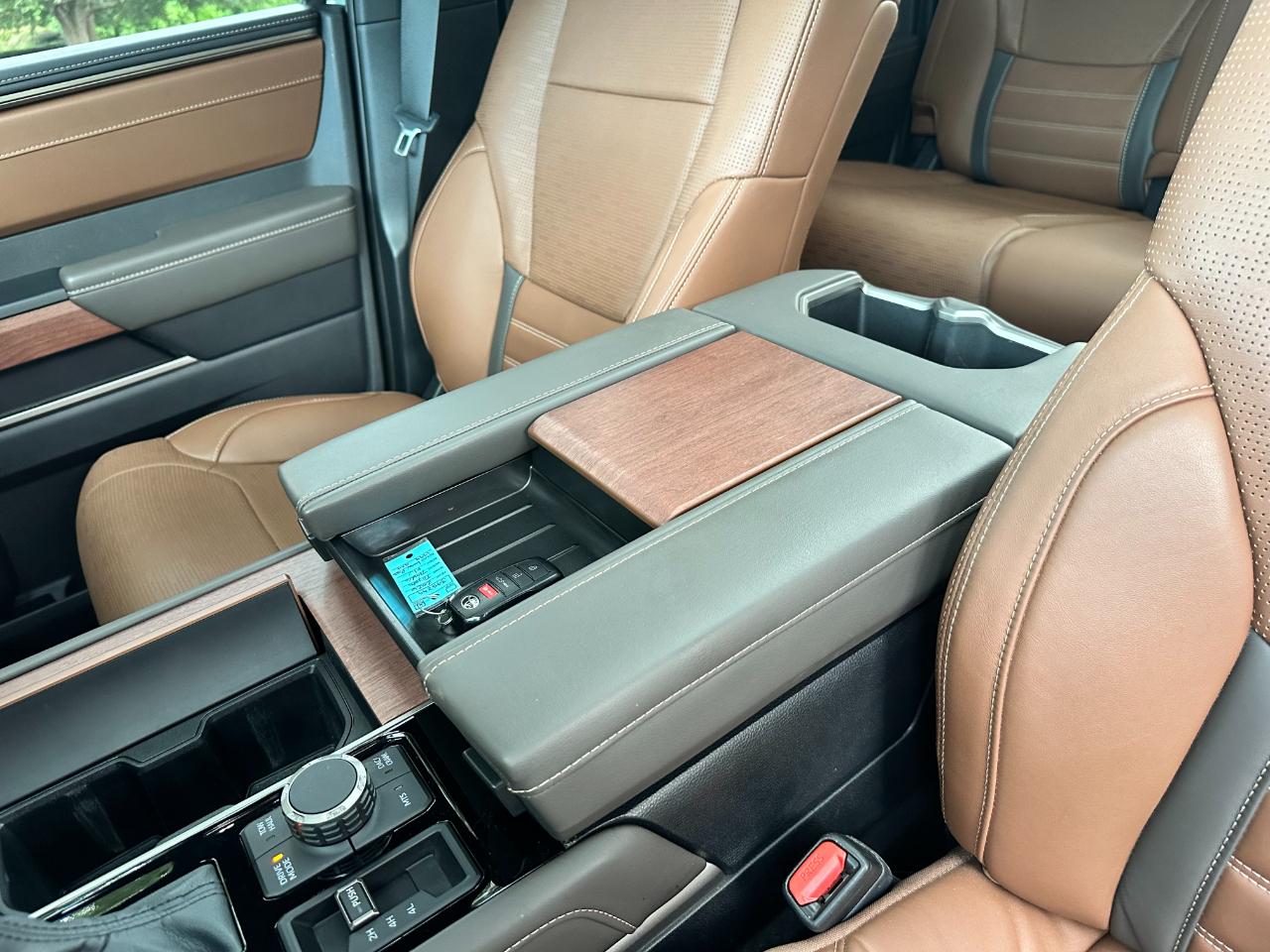 Toyota Tundra 4WD 1794 Edition CrewMax 5.5' Bed (Natl) 2026