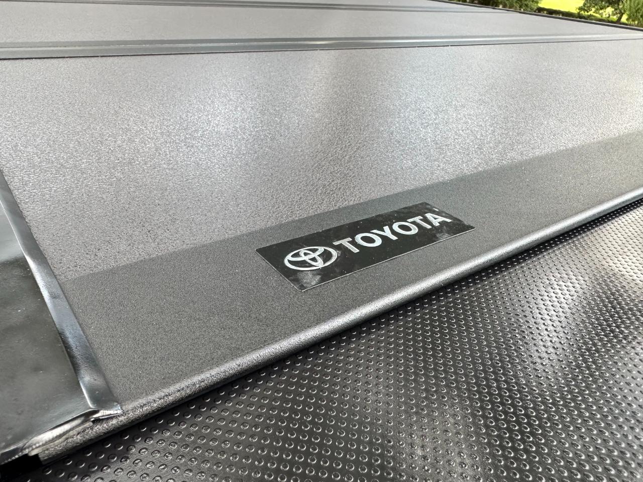 Toyota Tundra 4WD 1794 Edition CrewMax 5.5' Bed (Natl) 2026