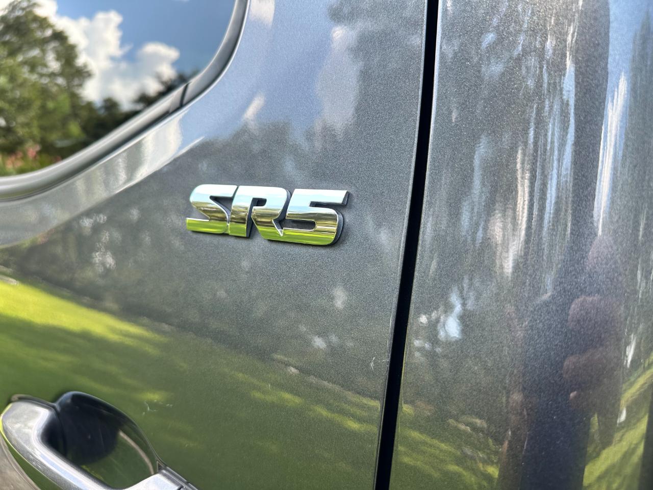 Toyota Tacoma 2WD SR5 Double Cab 5' Bed V6 AT (Natl) 2022