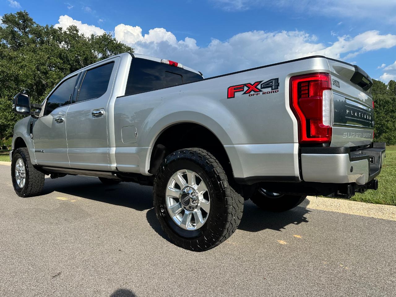 Ford Super Duty F-250 SRW Platinum 4WD Crew Cab 6.75' Box 2019