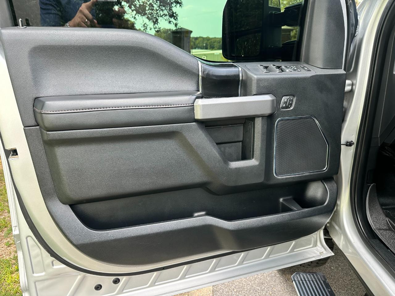 Ford Super Duty F-250 SRW Platinum 4WD Crew Cab 6.75' Box 2019