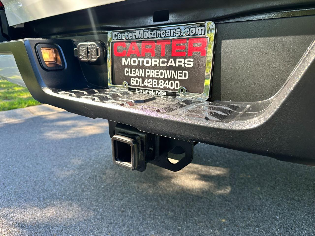 Toyota Tacoma 4WD SR Double Cab 5' Bed V6 AT (Natl) 2023