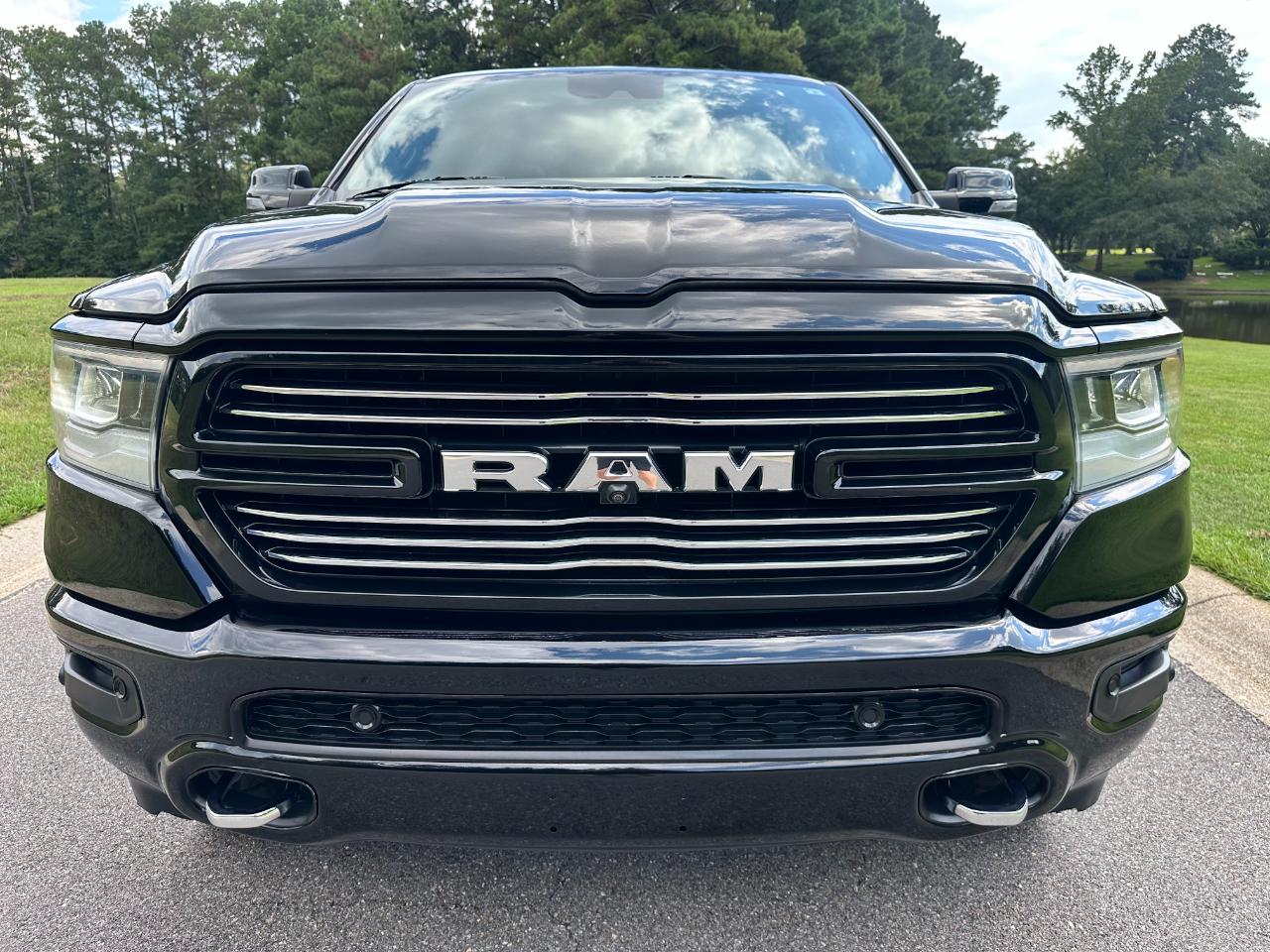 RAM 1500 Laramie 4x4 Crew Cab 5'7" Box 2023