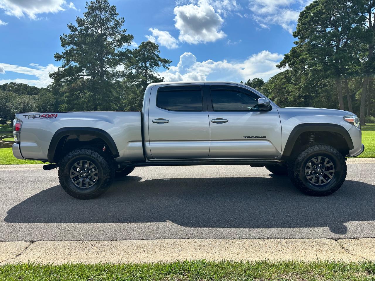 Toyota Tacoma 4WD TRD Off Road Double Cab 6' Bed V6 AT (Natl) 2020