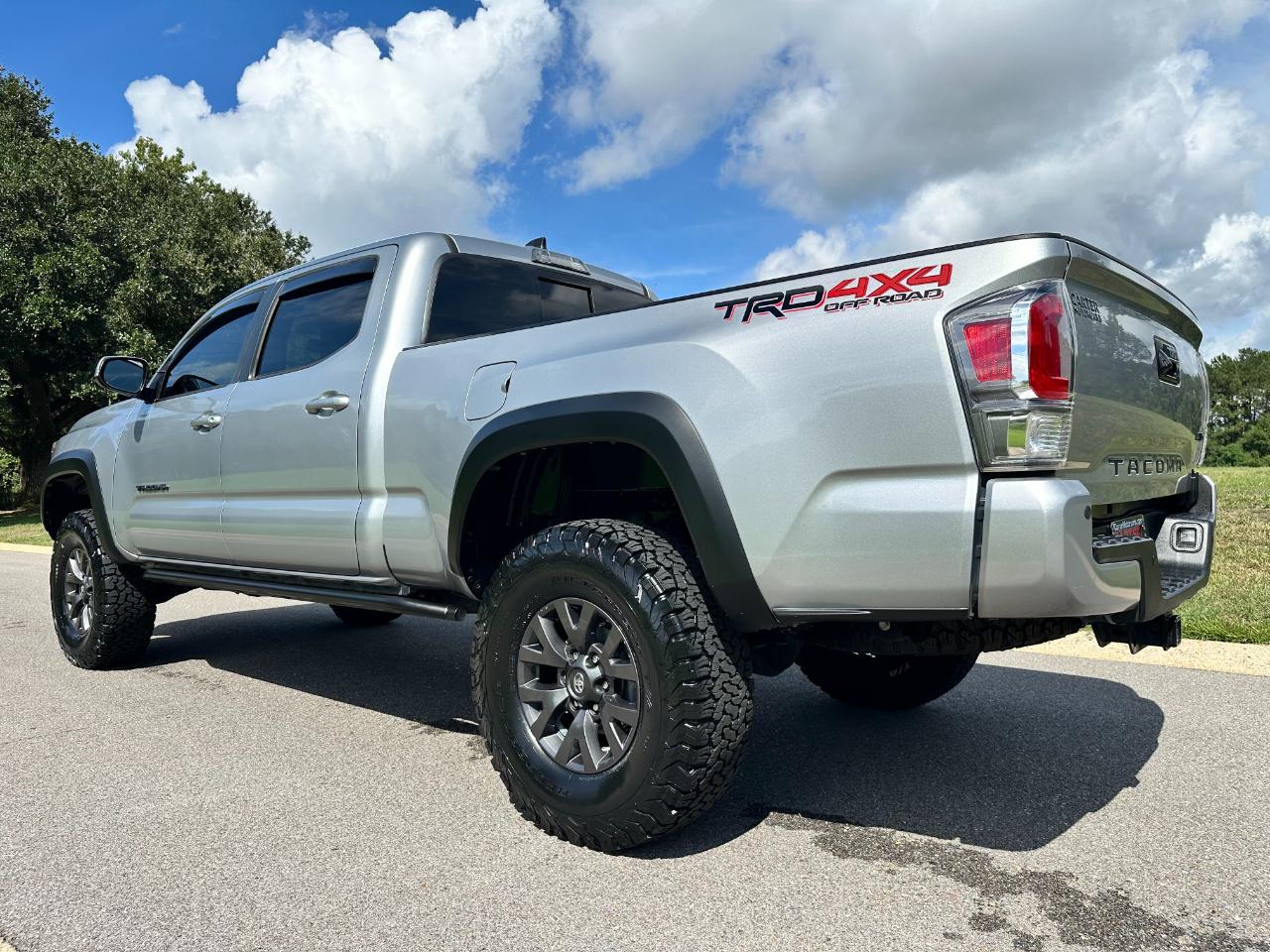 Toyota Tacoma 4WD TRD Off Road Double Cab 6' Bed V6 AT (Natl) 2020
