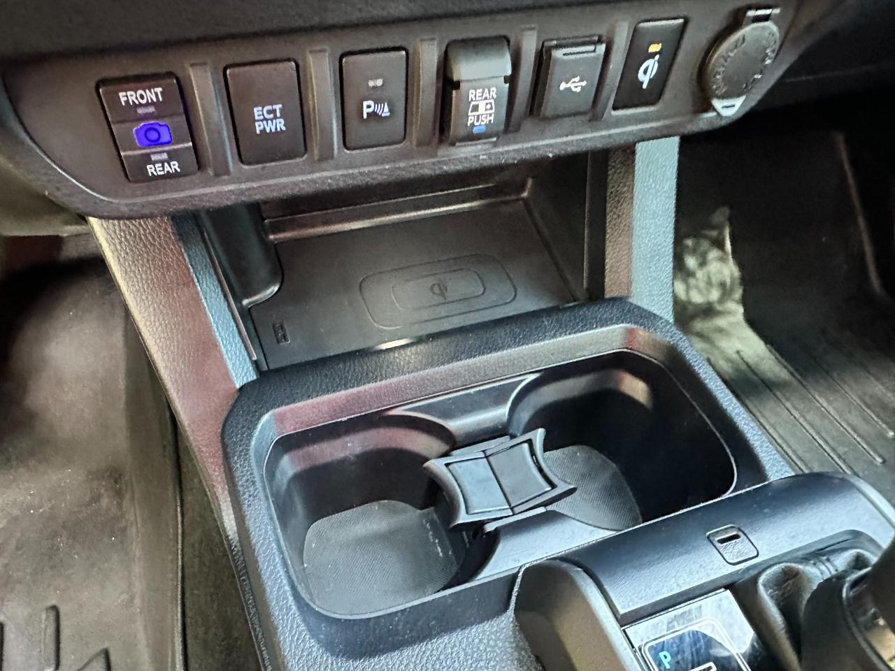 Toyota Tacoma 4WD TRD Off Road Double Cab 6' Bed V6 AT (Natl) 2020