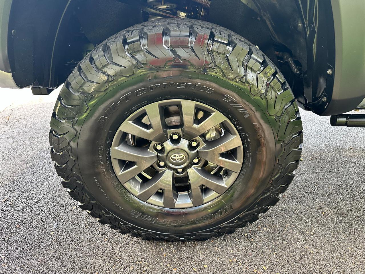 Toyota Tacoma 4WD TRD Off Road Double Cab 6' Bed V6 AT (Natl) 2020