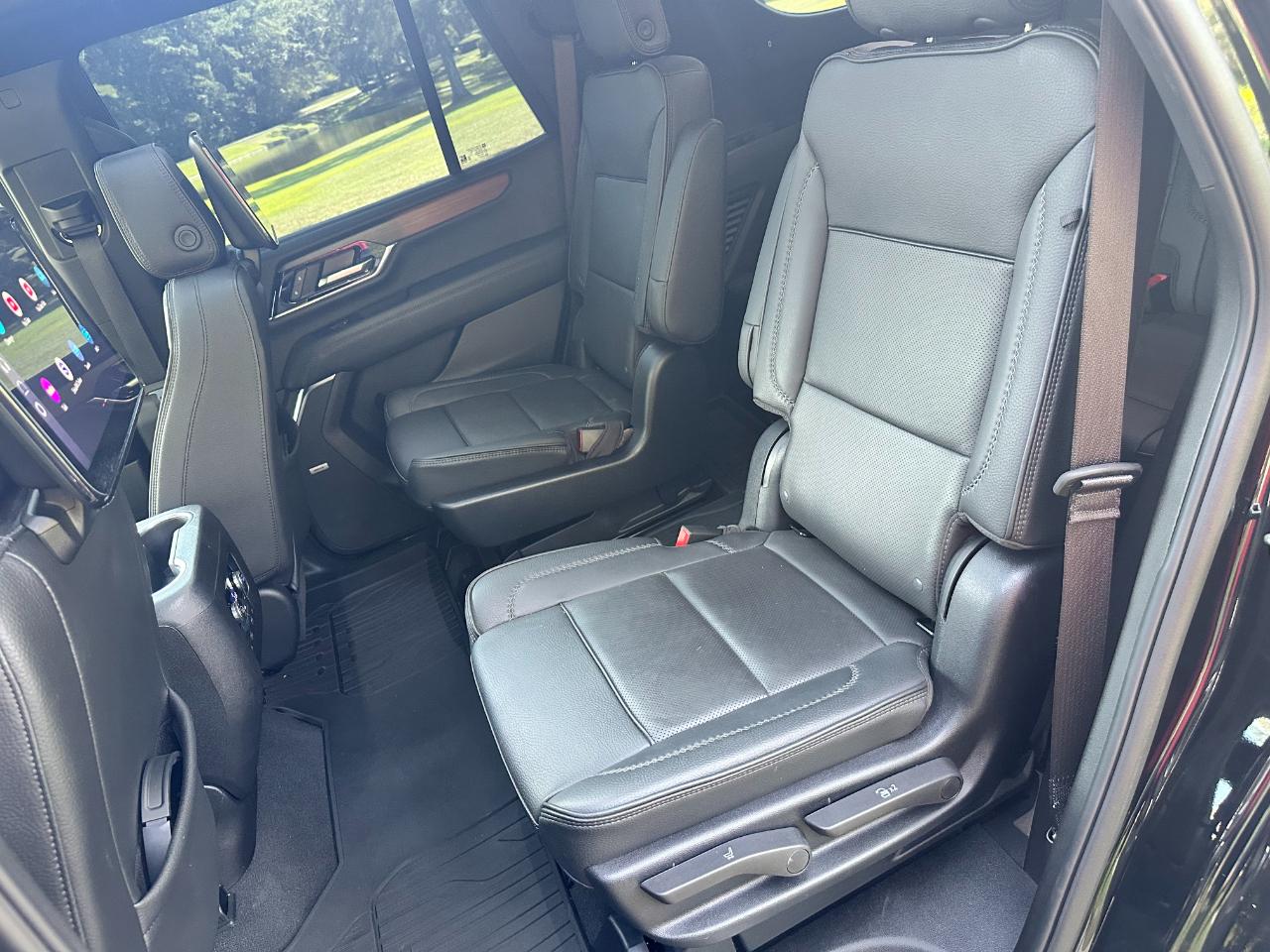 GMC Yukon 4WD 4dr Denali 2025