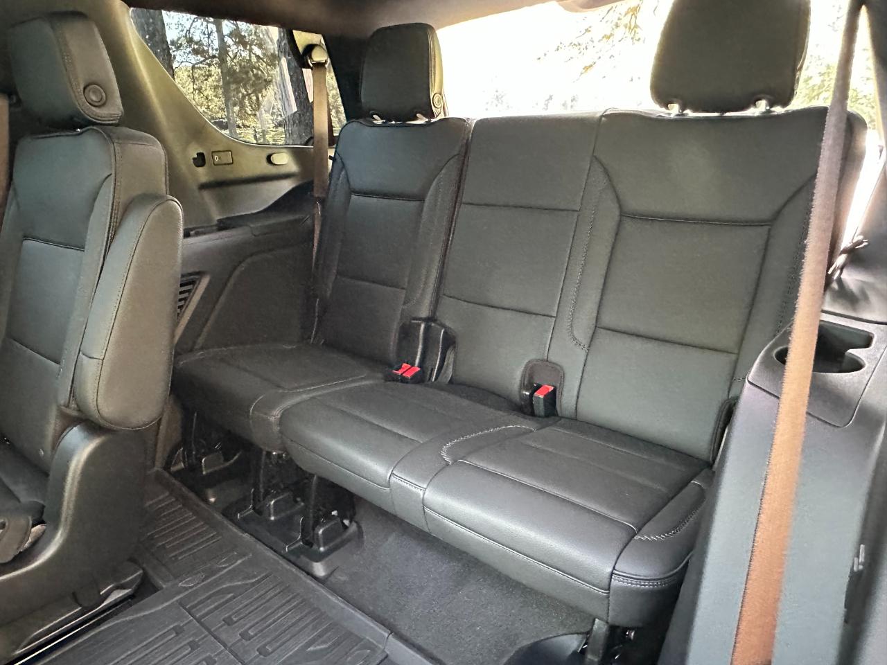 GMC Yukon 4WD 4dr Denali 2025
