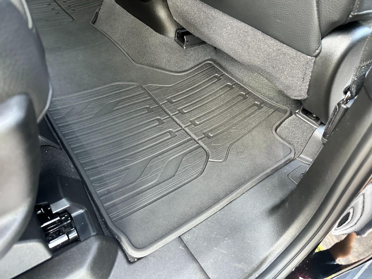 GMC Yukon 4WD 4dr Denali 2025