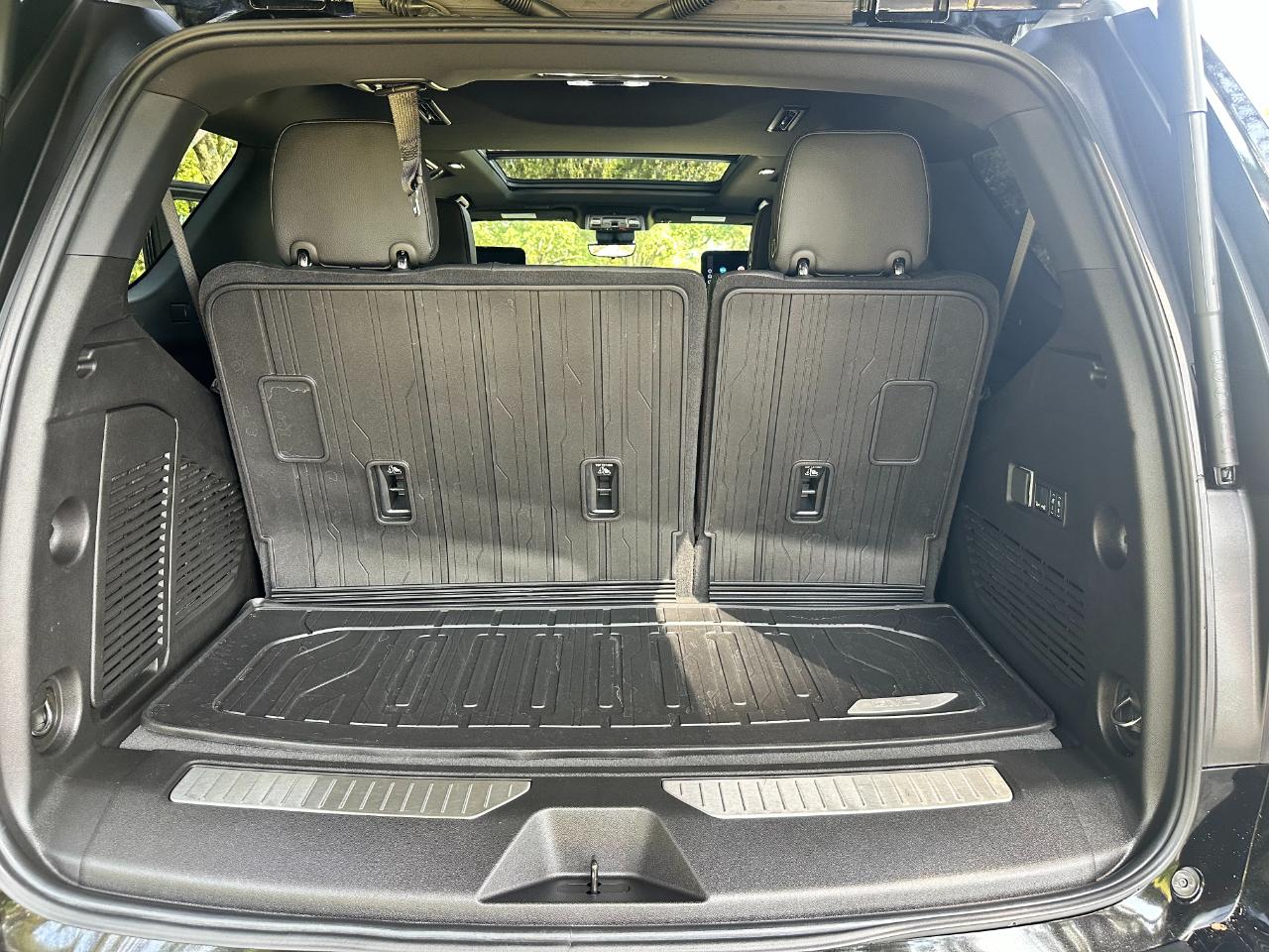 GMC Yukon 4WD 4dr Denali 2025