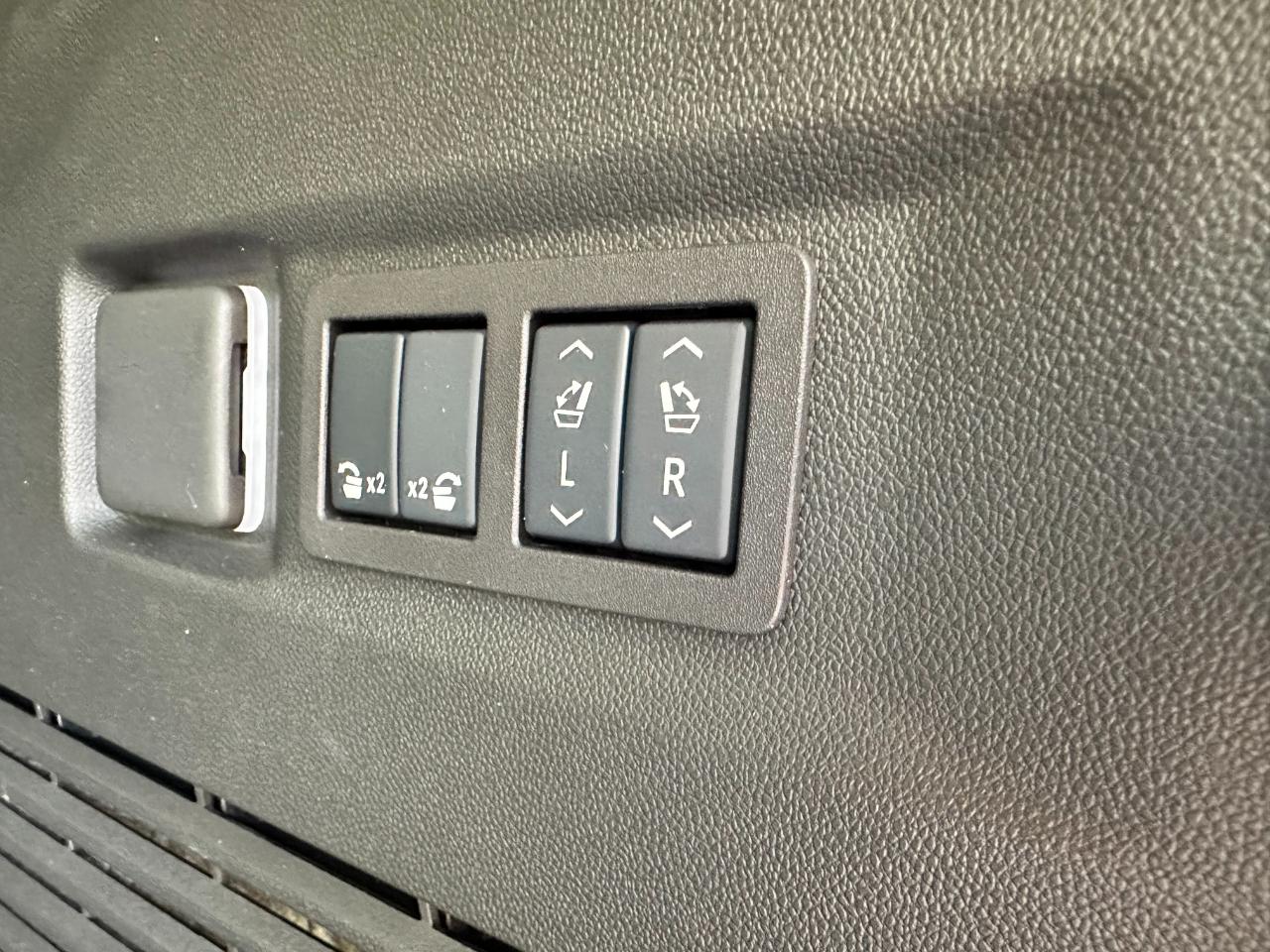 GMC Yukon 4WD 4dr Denali 2025