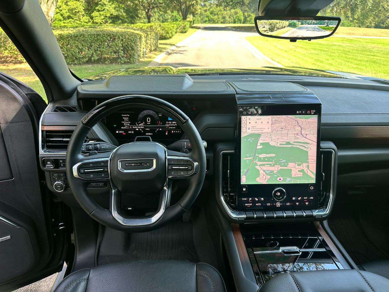 GMC Yukon 4WD 4dr Denali 2025