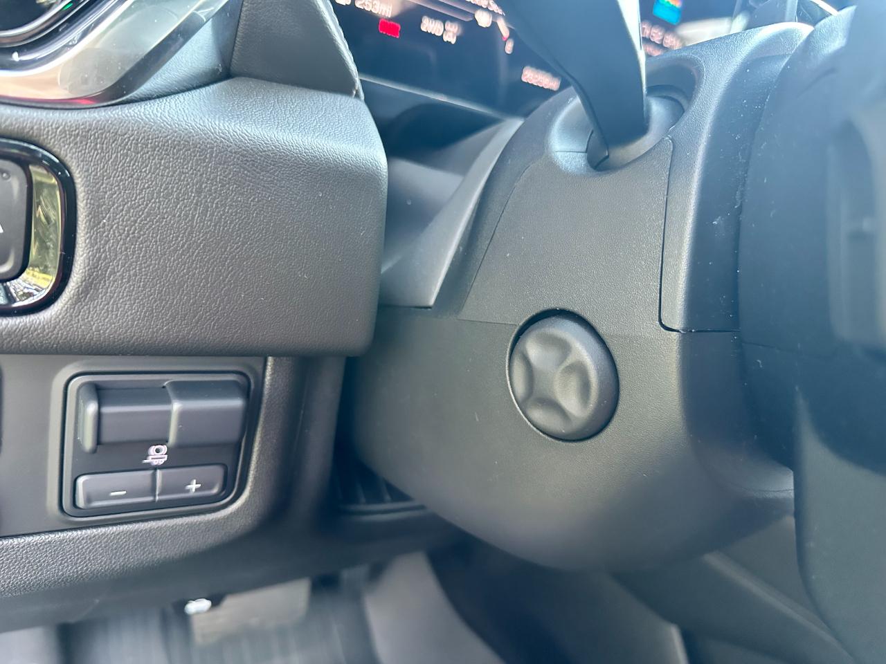 GMC Yukon 4WD 4dr Denali 2025