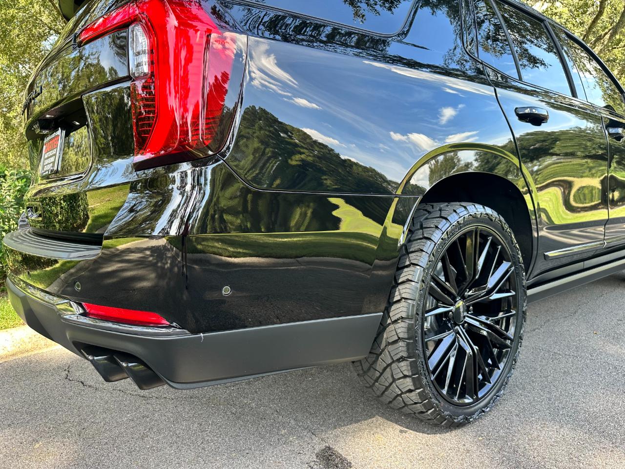 GMC Yukon 4WD 4dr Denali 2025