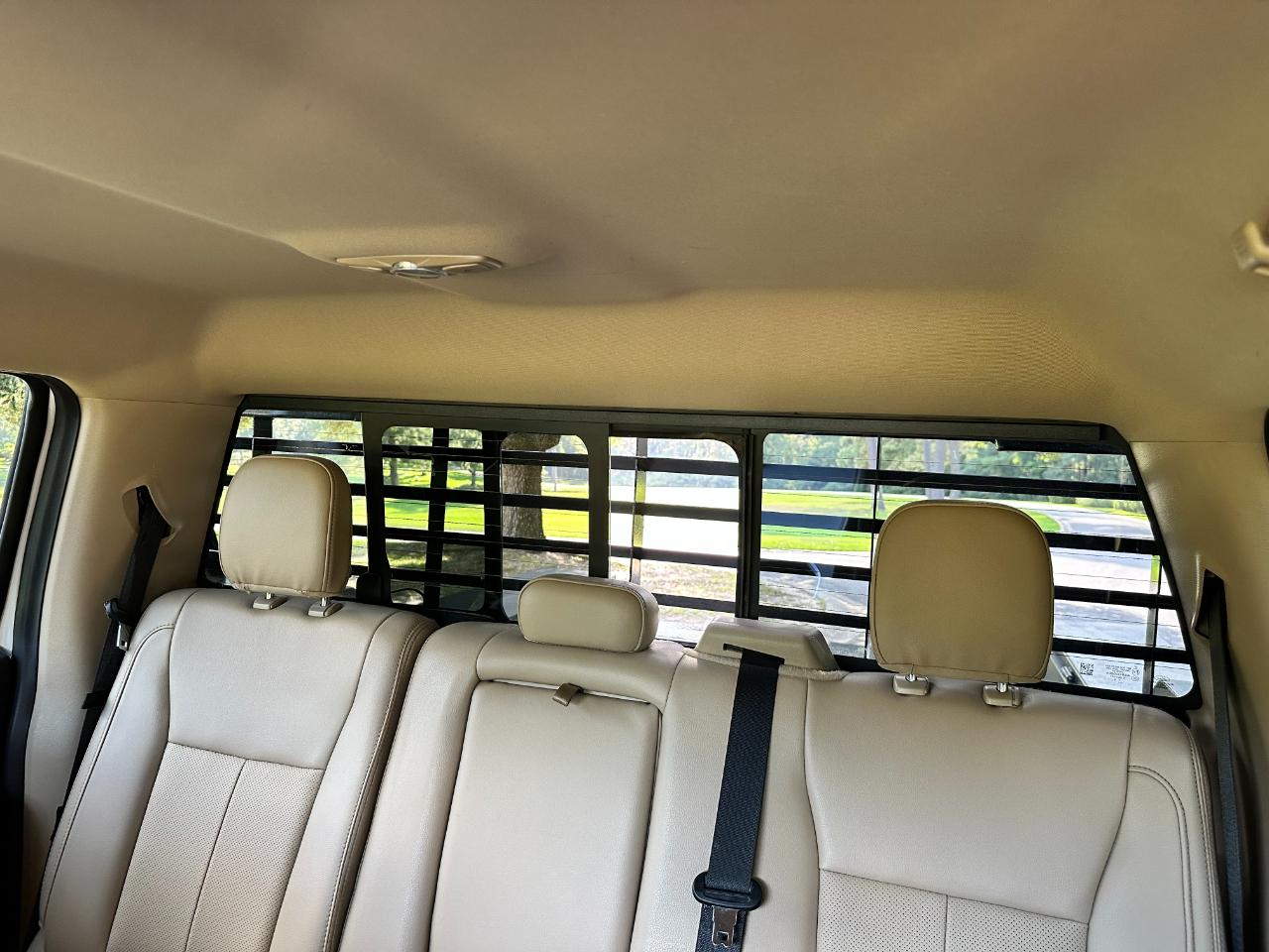 Ford Super Duty F-350 DRW Lariat 4WD Crew Cab 8' Box 2020