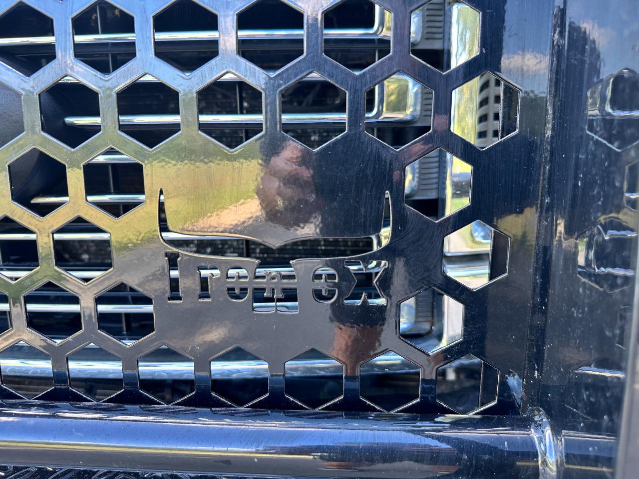 Ford Super Duty F-350 DRW Lariat 4WD Crew Cab 8' Box 2020
