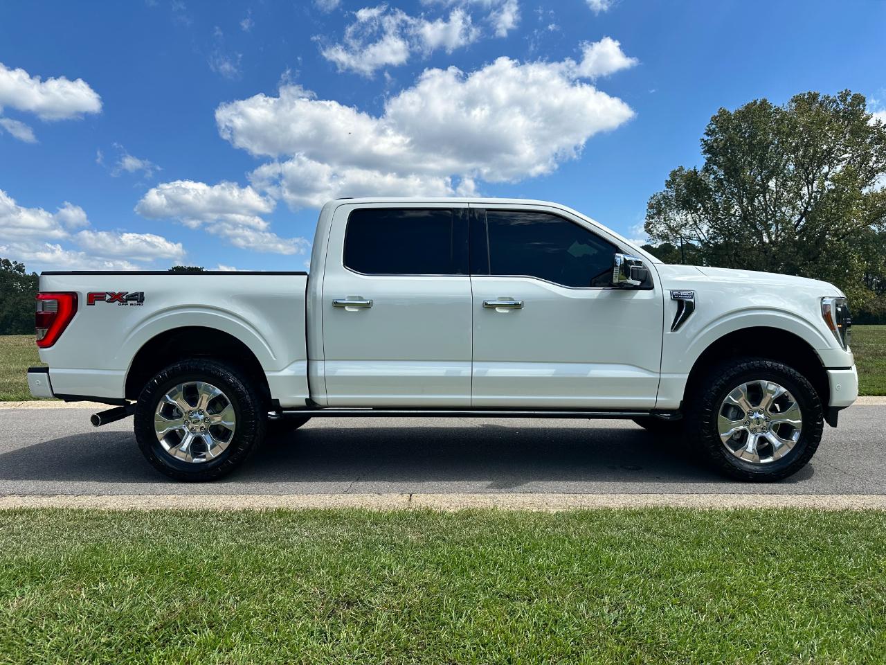 Ford F-150 Platinum 4WD SuperCrew 5.5' Box 2022