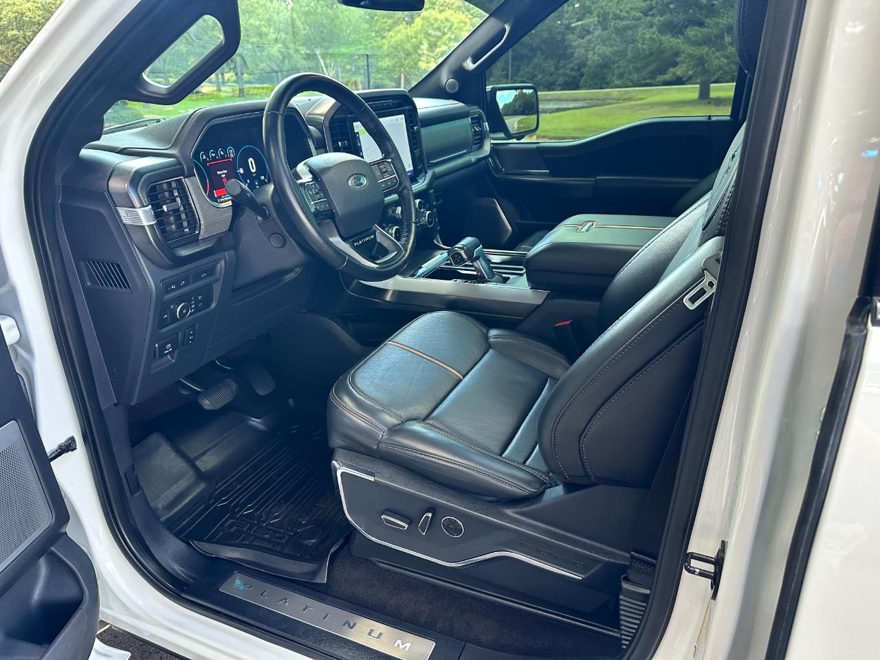 Ford F-150 Platinum 4WD SuperCrew 5.5' Box 2022