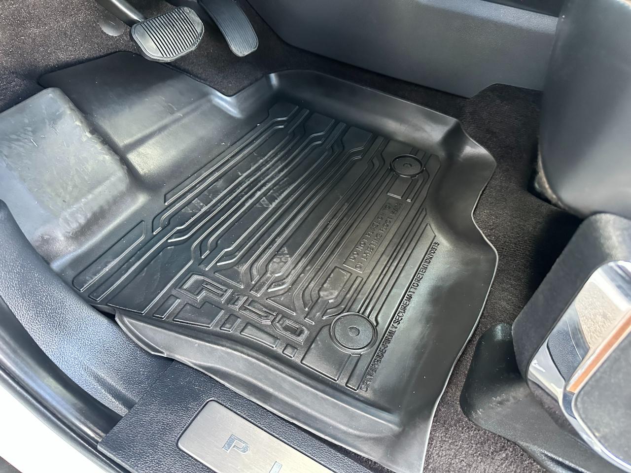 Ford F-150 Platinum 4WD SuperCrew 5.5' Box 2022