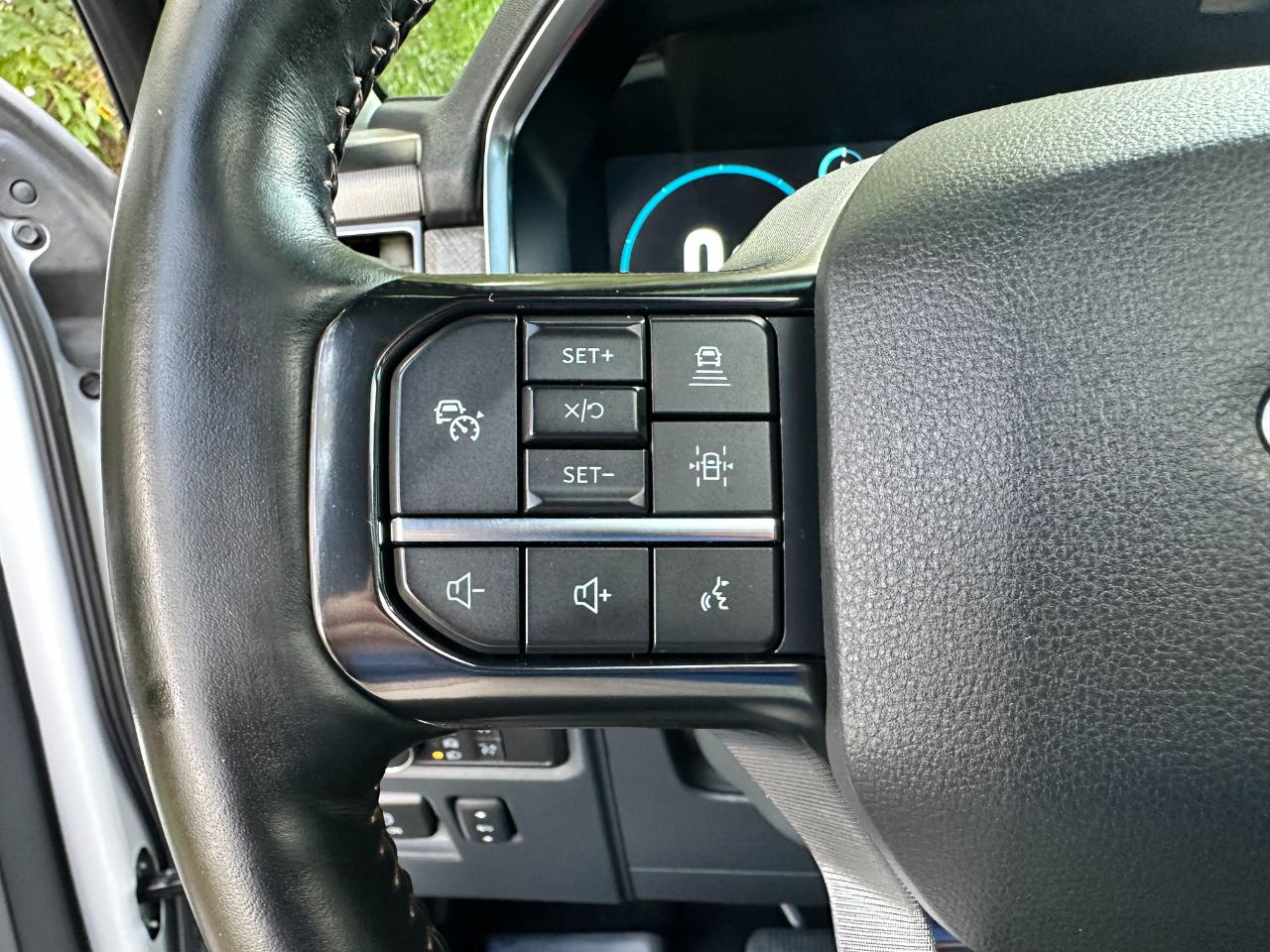 Ford F-150 Platinum 4WD SuperCrew 5.5' Box 2022