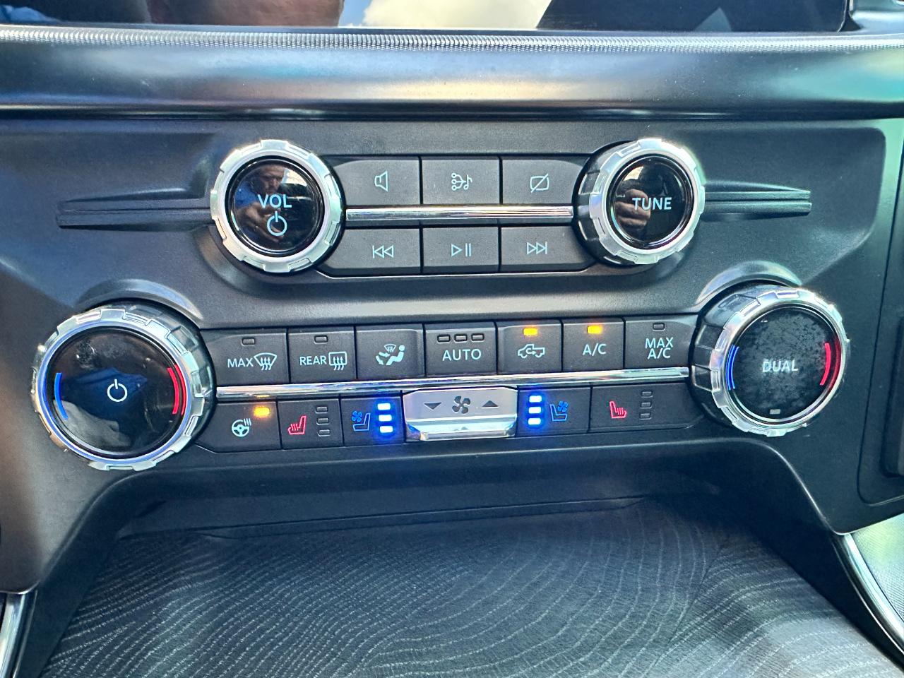 Ford F-150 Platinum 4WD SuperCrew 5.5' Box 2022