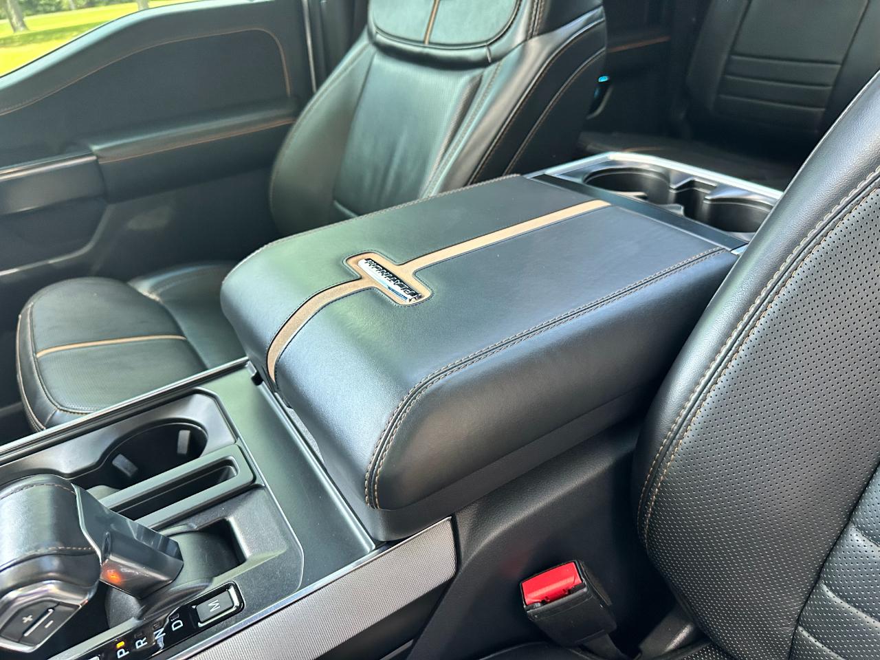 Ford F-150 Platinum 4WD SuperCrew 5.5' Box 2022