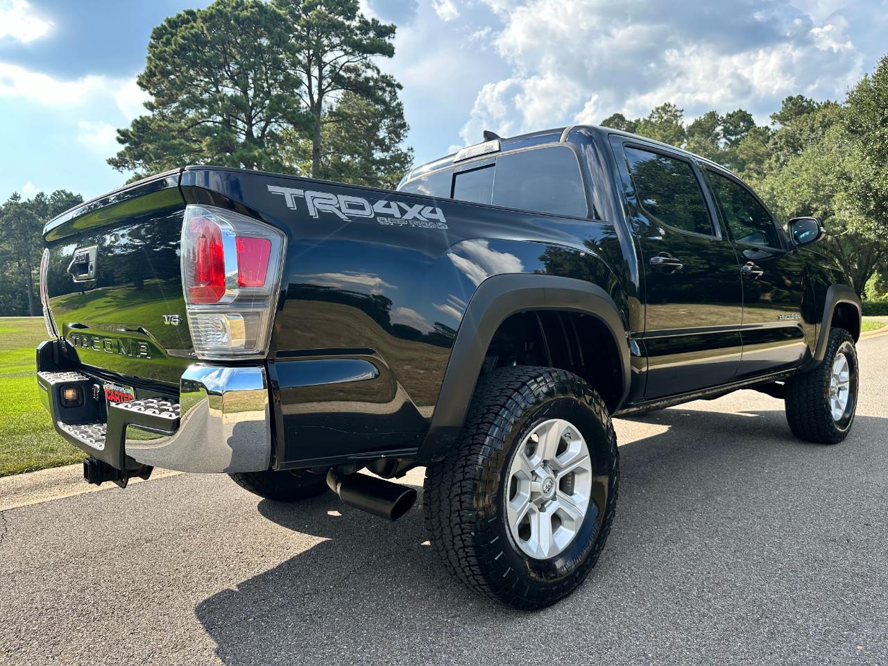 Toyota Tacoma 4WD TRD Off Road Double Cab 5' Bed V6 MT (Natl) 2020