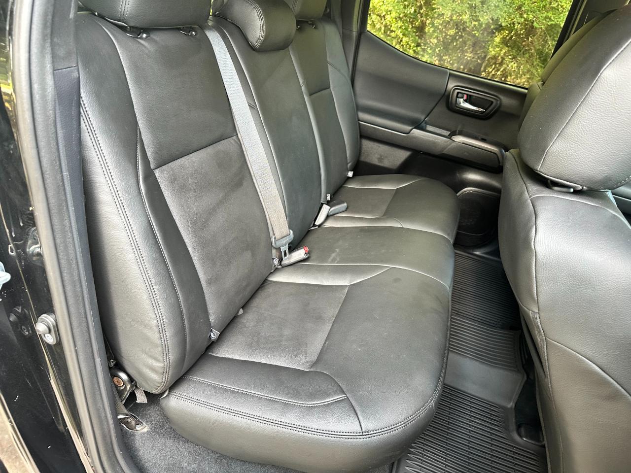 Toyota Tacoma 4WD TRD Off Road Double Cab 5' Bed V6 MT (Natl) 2020