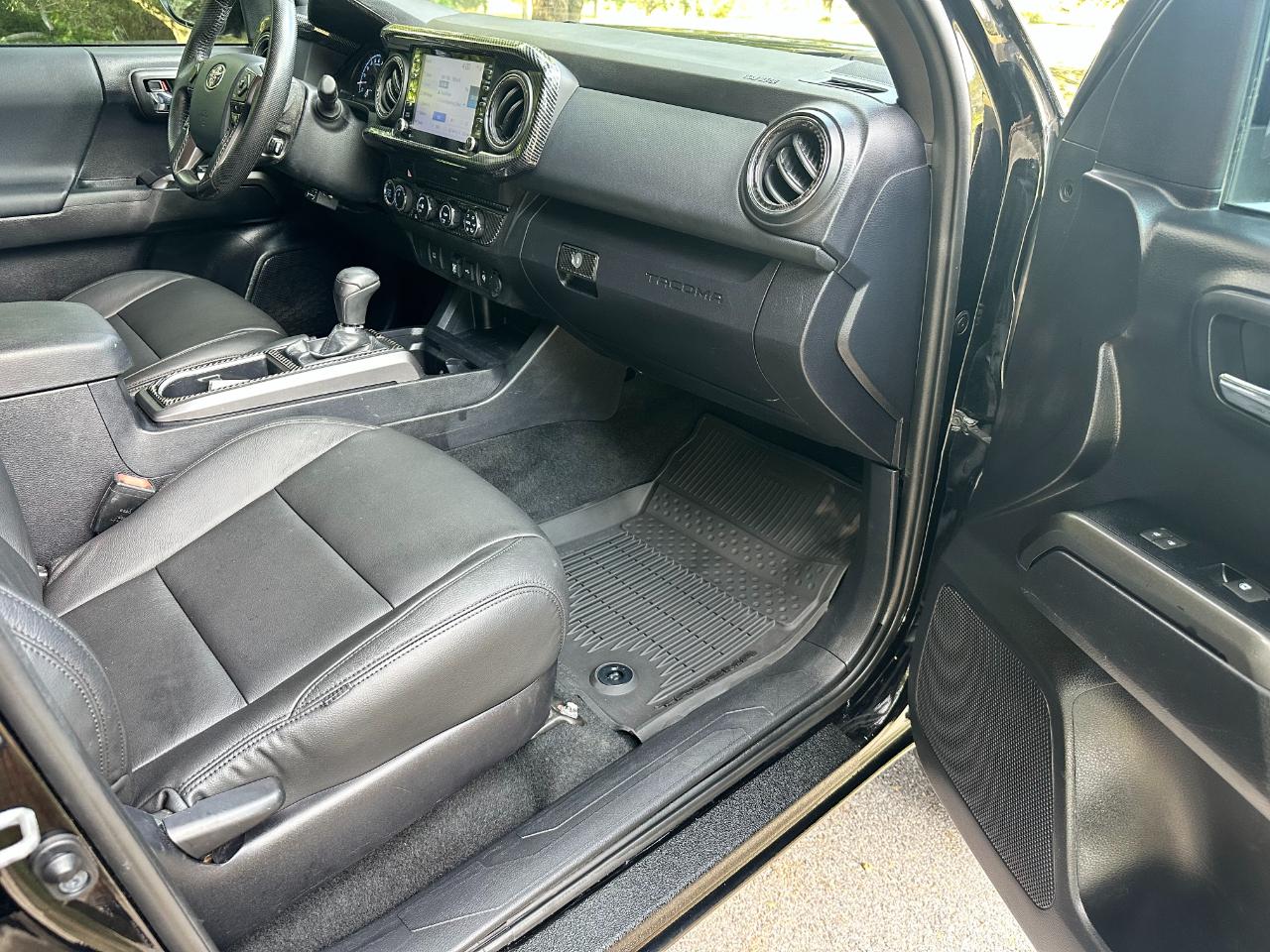 Toyota Tacoma 4WD TRD Off Road Double Cab 5' Bed V6 MT (Natl) 2020