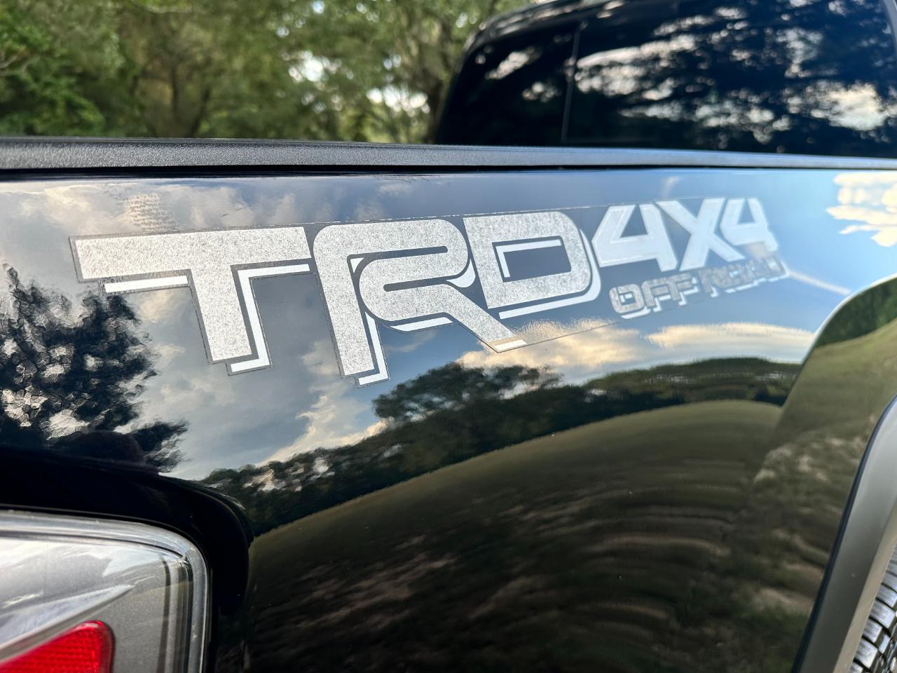 Toyota Tacoma 4WD TRD Off Road Double Cab 5' Bed V6 MT (Natl) 2020