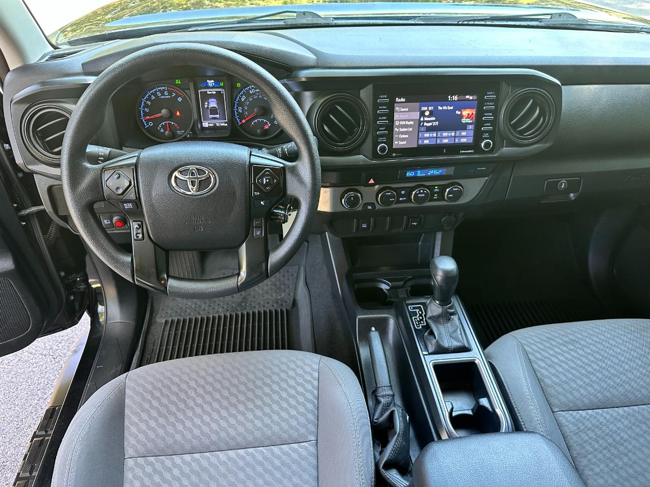 Toyota Tacoma 4WD SR Double Cab 5' Bed V6 AT (Natl) 2022