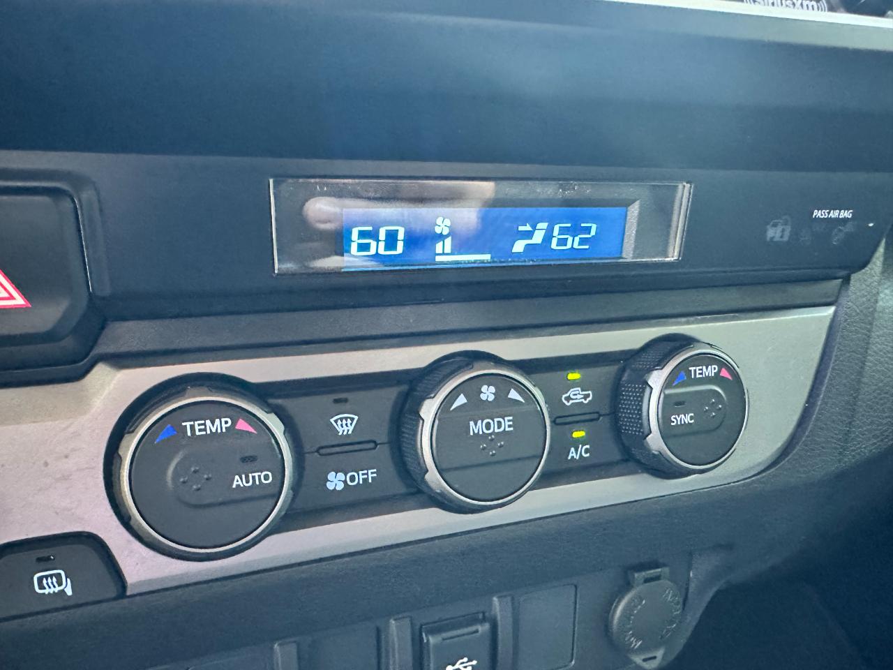 Toyota Tacoma 4WD SR Double Cab 5' Bed V6 AT (Natl) 2022