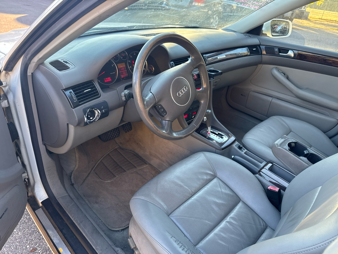 Audi A6 4dr Sdn 3.0L quattro Auto 2004 Audi A6 4dr Sdn 3.0L quattro Auto 2004