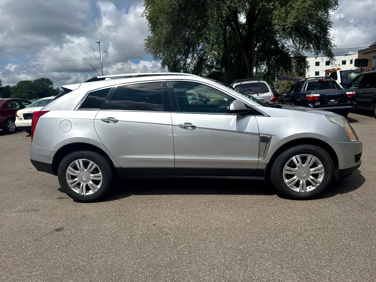 2016 Cadillac SRX Luxury photo 3