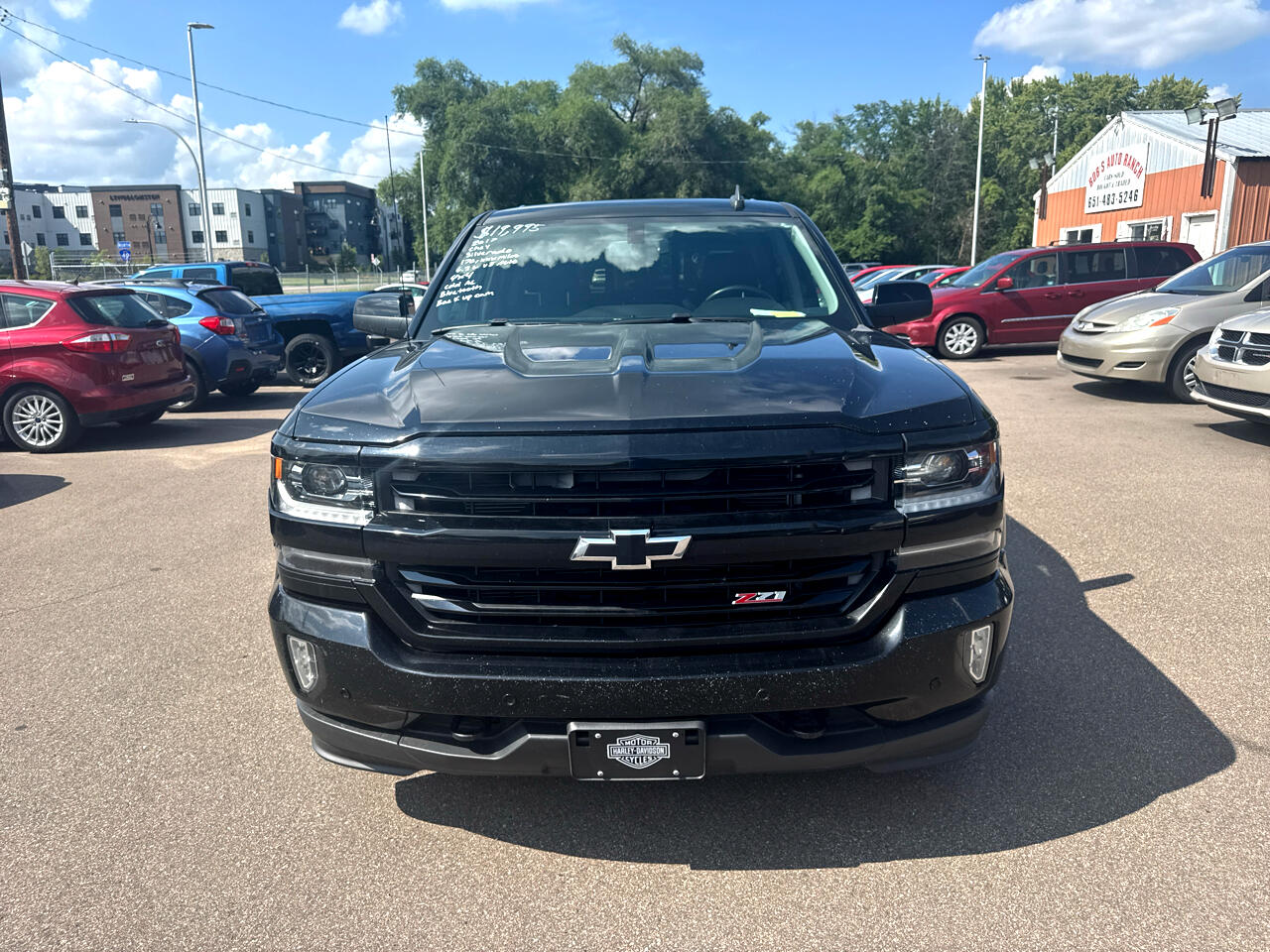 2017 Chevrolet Silverado 1500 LTZ photo 2