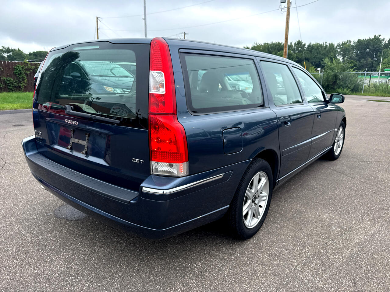 Volvo V70 2.5L Turbo 2005 Volvo V70 2.5L Turbo 2005
