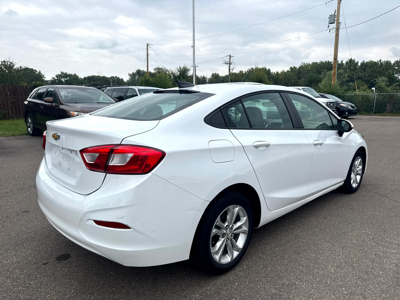 2019 Chevrolet Cruze LS photo 5