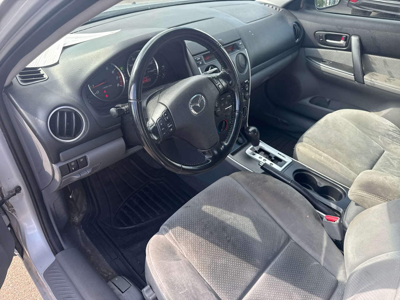 Mazda MAZDA6 4dr Sdn s Auto 2006 Mazda MAZDA6 4dr Sdn s Auto 2006