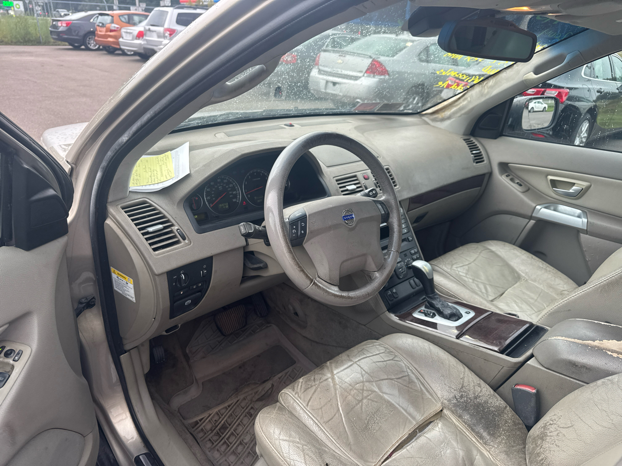 Volvo XC90 4dr 2.5L Turbo AWD w/Sunroof/3rd 2004 Volvo XC90 4dr 2.5L Turbo AWD w/Sunroof/3rd 2004