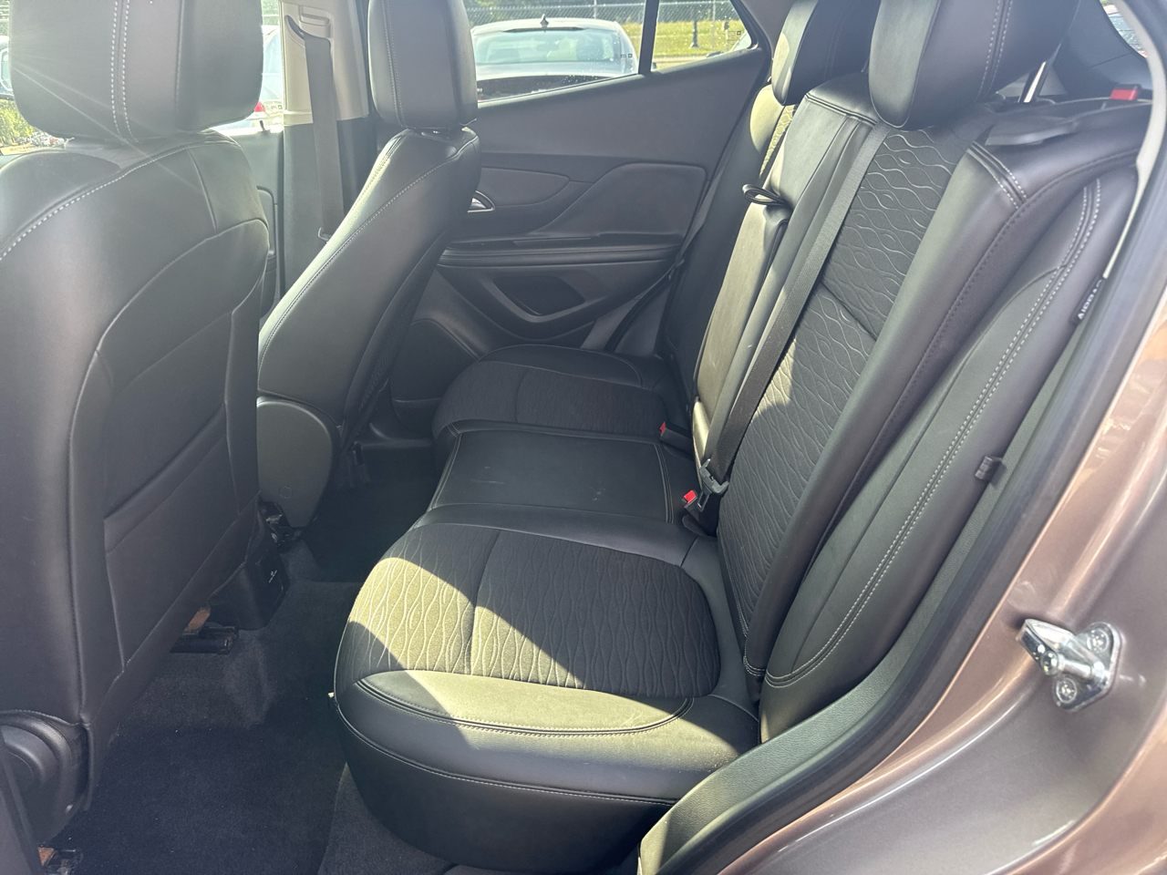 2015 Buick Encore Convenience photo 10