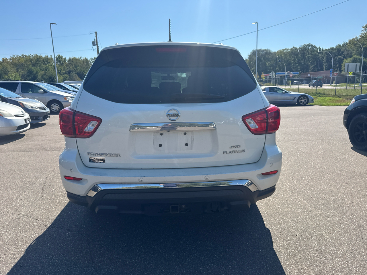 2018 Nissan Pathfinder 4x4 Platinum photo 4