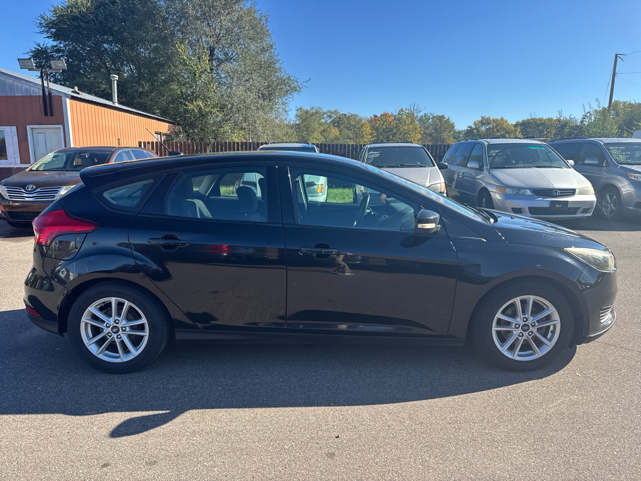 Ford Focus 5dr HB SE 2016 Ford Focus 5dr HB SE 2016