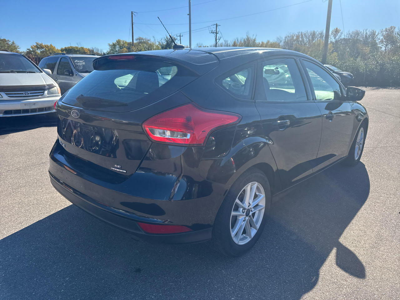 Ford Focus 5dr HB SE 2016 Ford Focus 5dr HB SE 2016