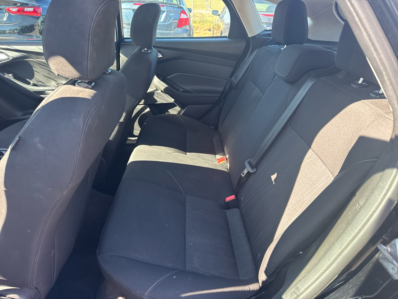 Ford Focus 5dr HB SE 2016 Ford Focus 5dr HB SE 2016