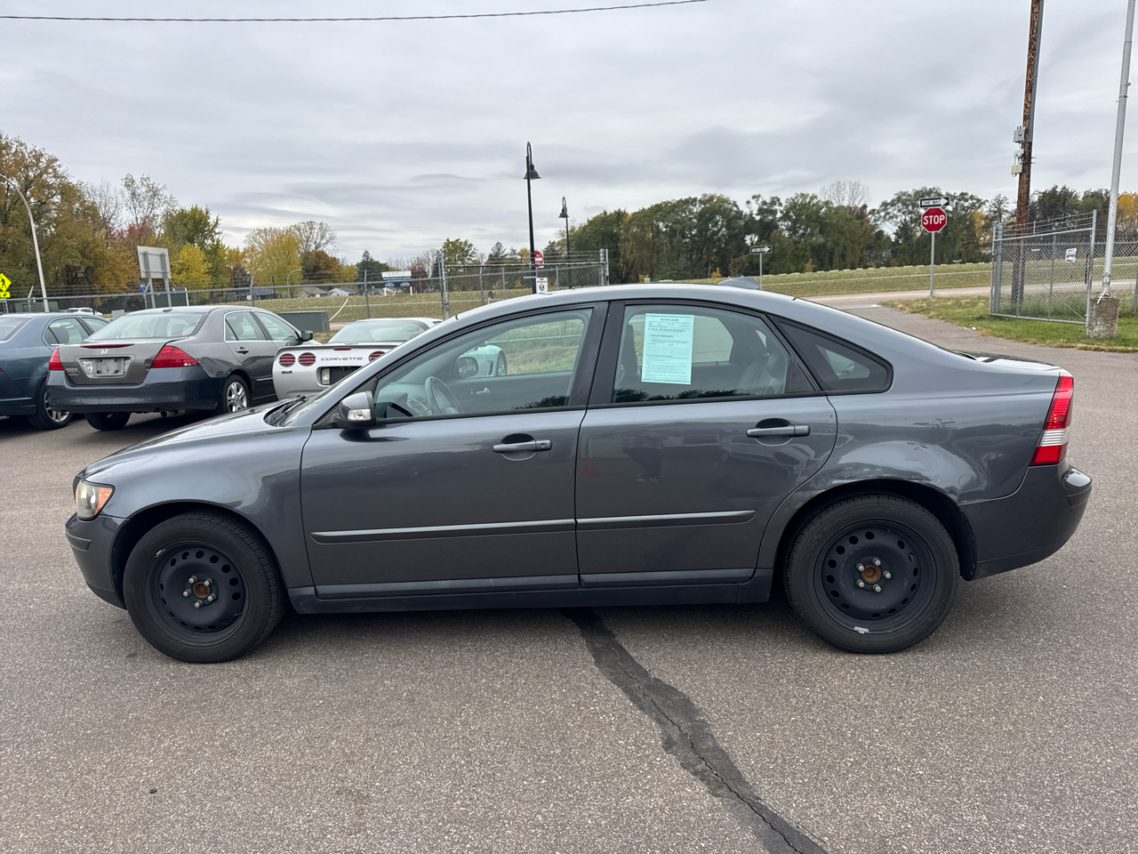 Volvo S40 4dr Sdn 2.4L MT FWD 2007 Volvo S40 4dr Sdn 2.4L MT FWD 2007