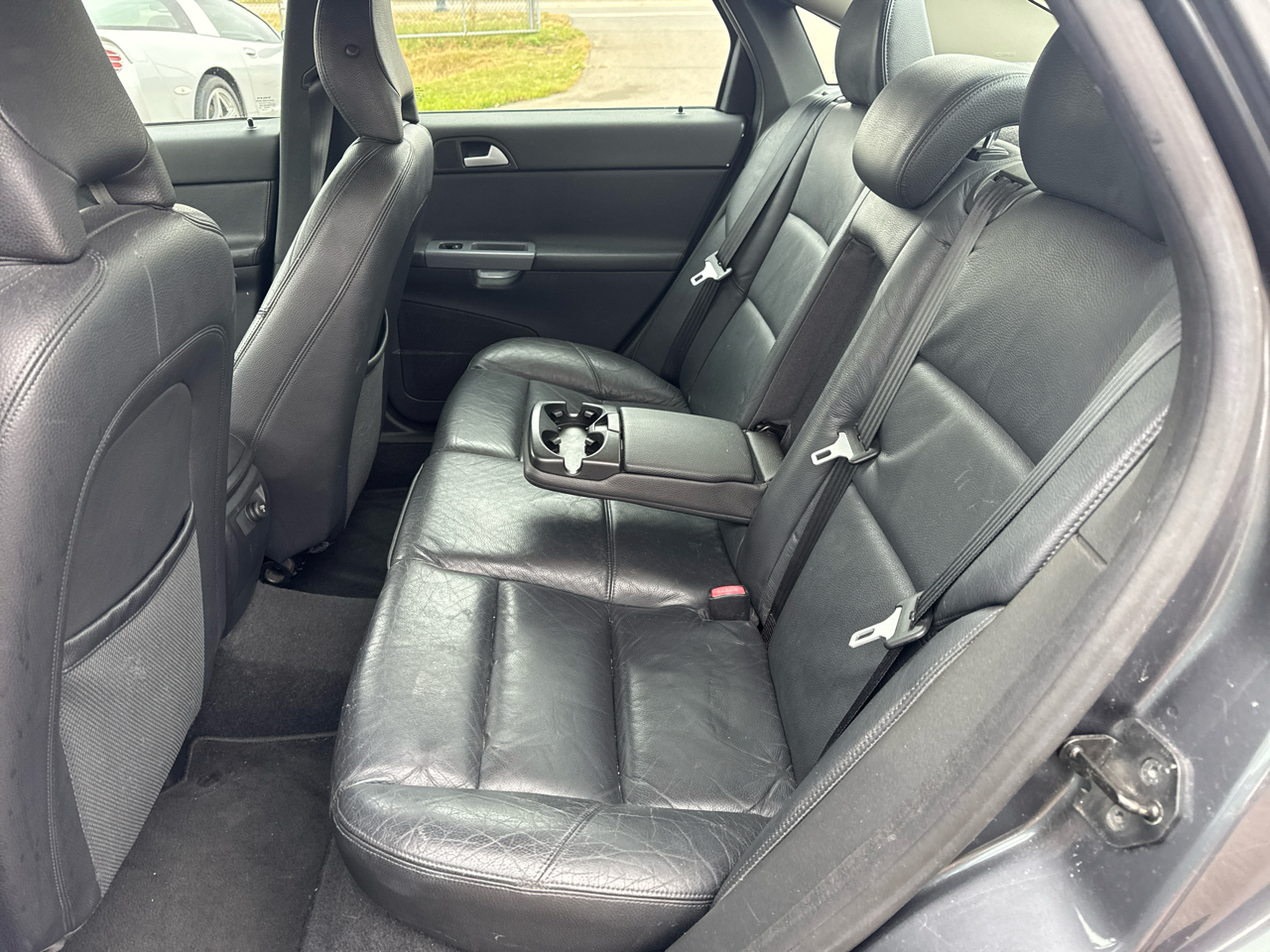 Volvo S40 4dr Sdn 2.4L MT FWD 2007 Volvo S40 4dr Sdn 2.4L MT FWD 2007