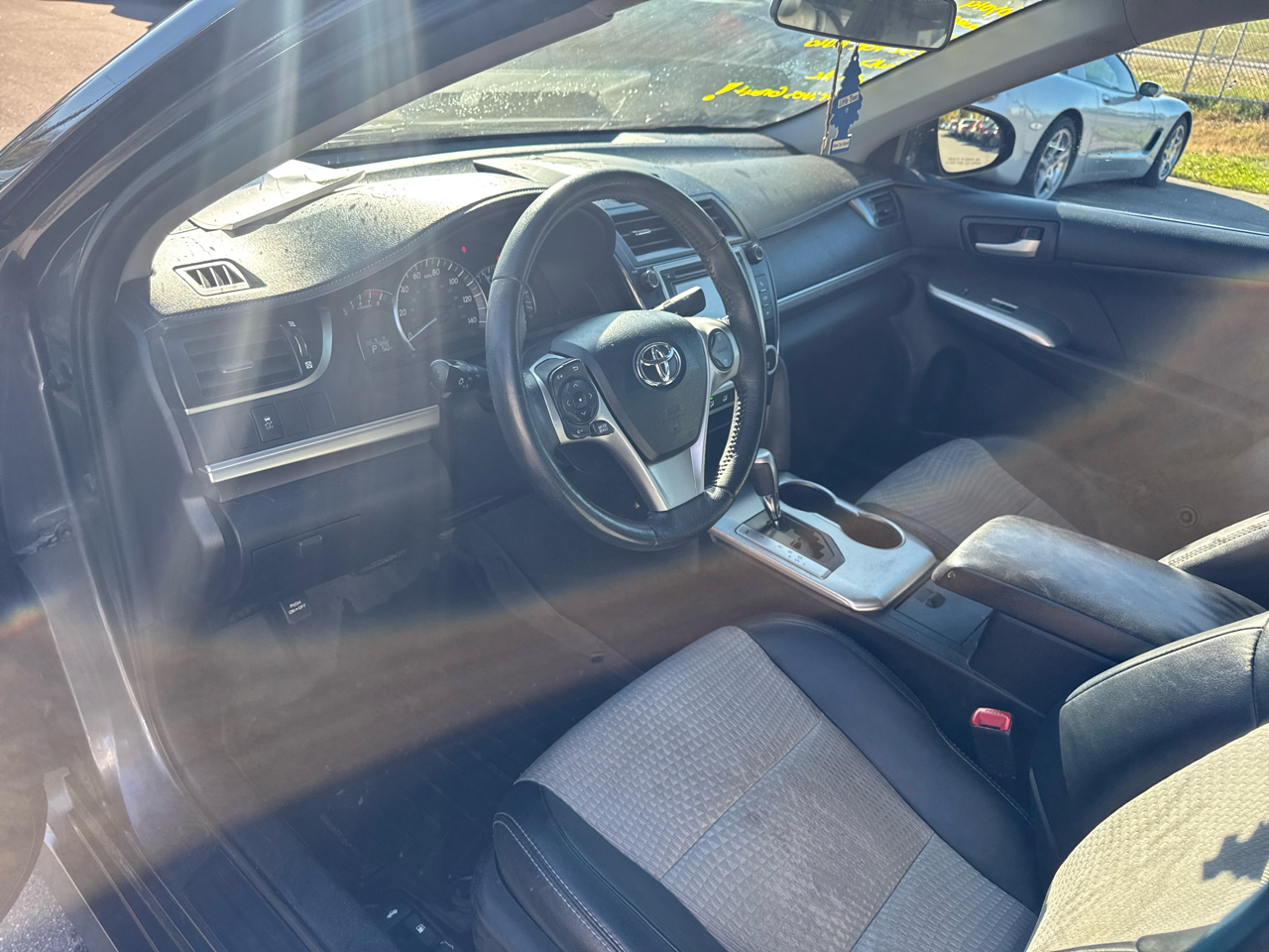 Toyota Camry 4dr Sdn I4 Auto SE Sport Limited Edition (Natl) 2012 Toyota Camry 4dr Sdn I4 Auto SE Sport Limited Edition (Natl) 2012